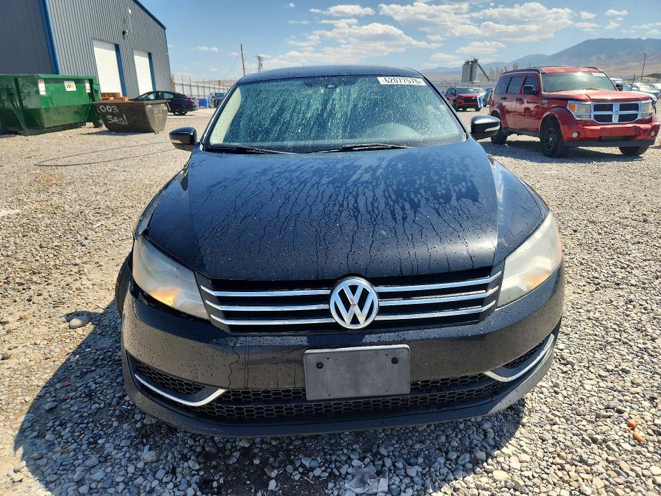 Photo 5 from auction – 2014 VOLKSWAGEN PASSAT with VIN 1VWBT7A35EC091335