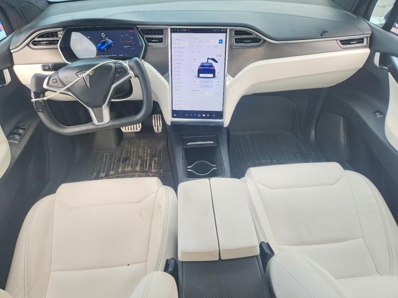 Photo 8 from auction – 2017 TESLA MODEL X with VIN 5YJXCBE40HF075999
