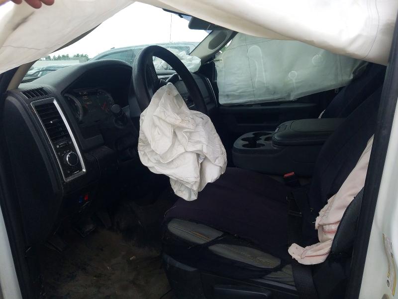 Zdjęcie 7 z aukcji – 2014 RAM 2500 z VIN 3C6UR5JL6EG201926