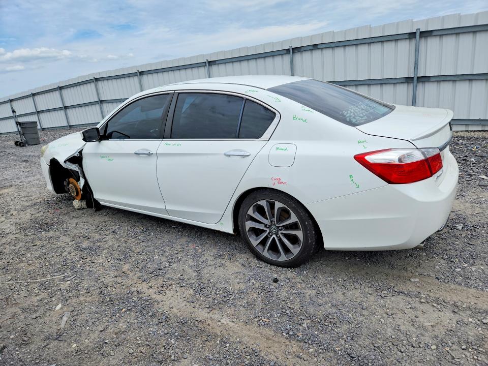 Photo 2 from auction – 2015 HONDA ACCORD with VIN 1HGCR2F59FA251900