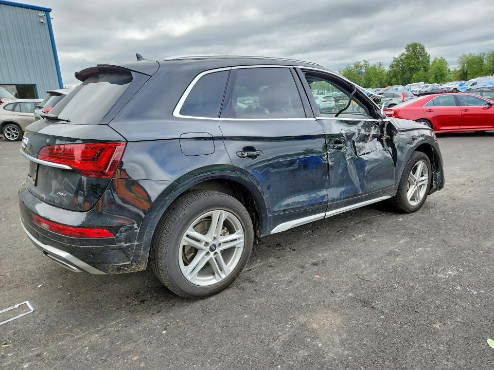 Foto 3 de la subasta – 2024 AUDI Q5 E con VIN WA1E2AFY0R2111405