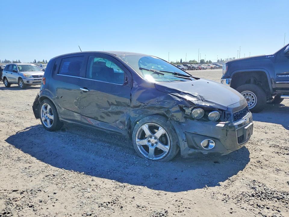 Photo 4 from auction – 2015 CHEVROLET SONIC with VIN 1G1JE6SB1F4140351