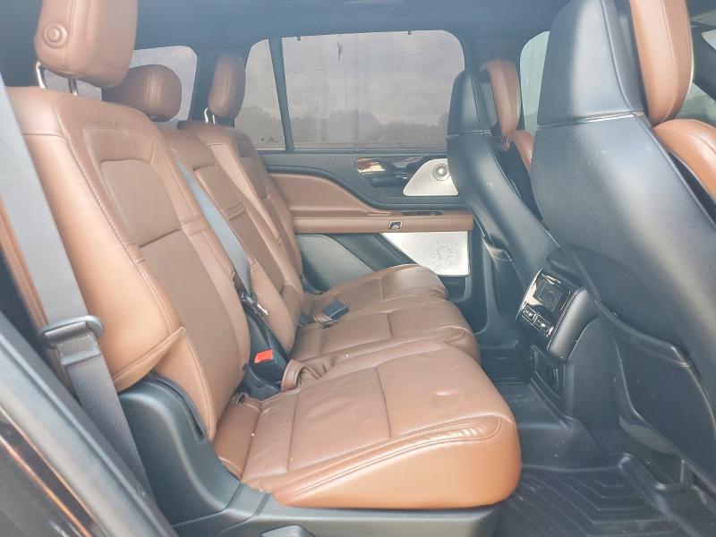 Photo 10 from auction – 2020 LINCOLN AVIATOR with VIN 5LM5J7XC8LGL36883