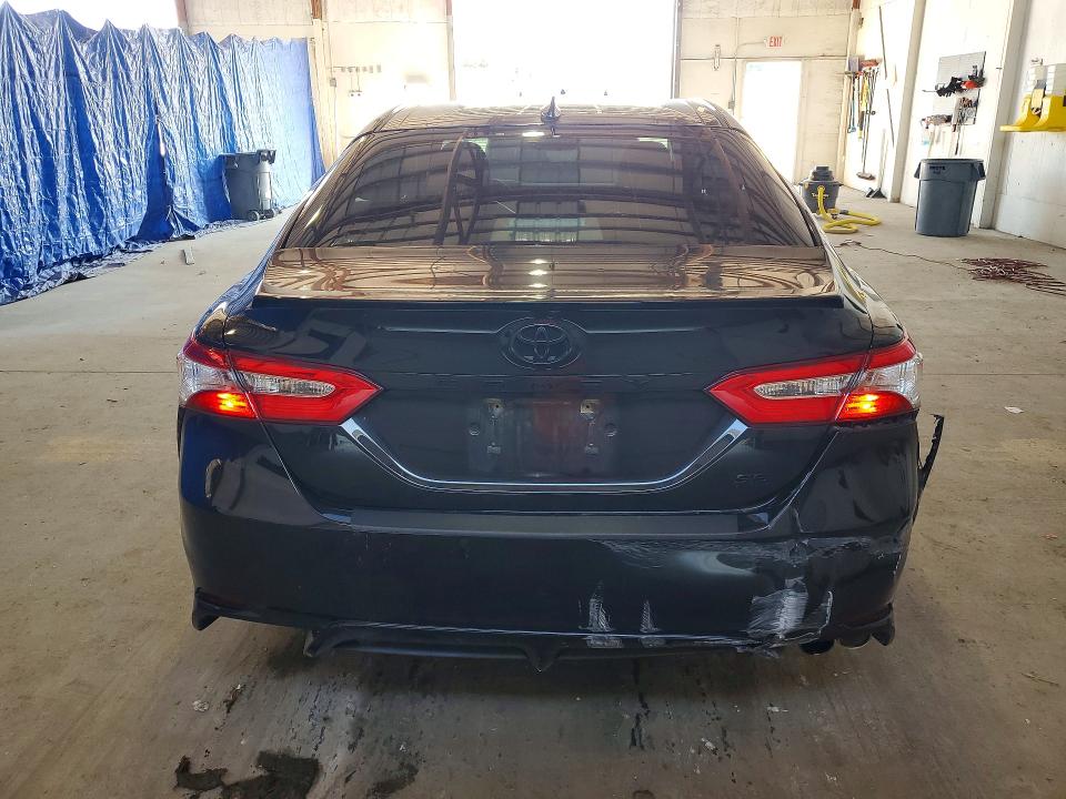Photo 6 from auction – 2020 TOYOTA CAMRY with VIN 4T1G11AK8LU358926