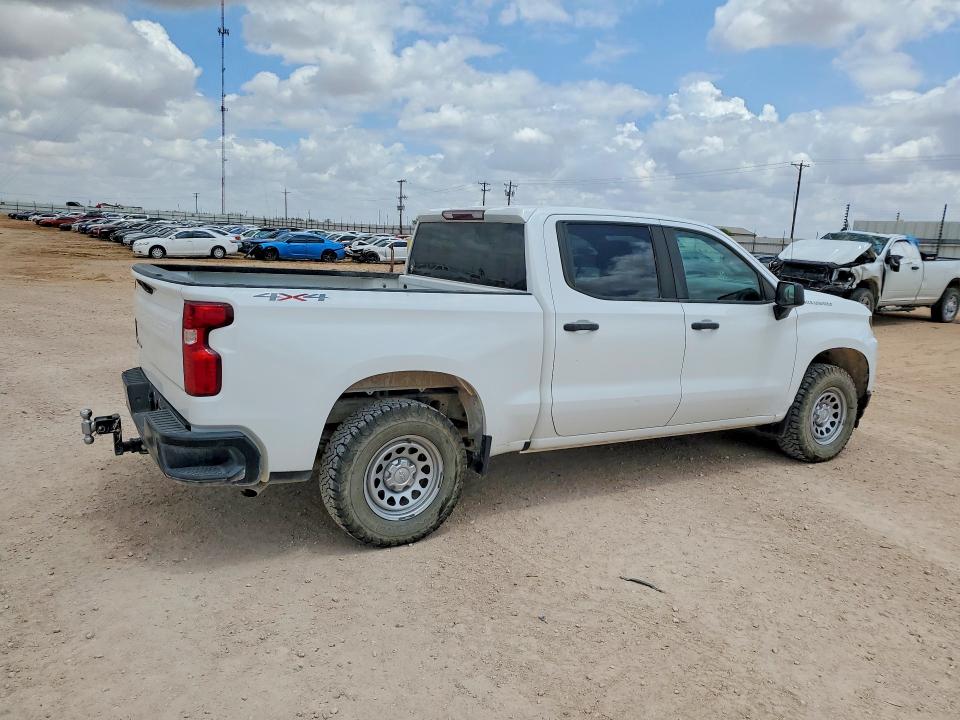 Photo 3 from auction – 2020 CHEVROLET SILVERADO with VIN 3GCUYAEF3LG233917