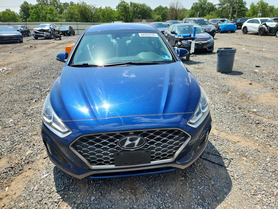 Photo 5 from auction – 2019 HYUNDAI SONATA with VIN 5NPE34AF0KH746431