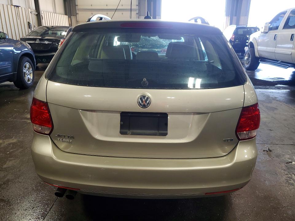 Photo 6 from auction – 2013 VOLKSWAGEN JETTA with VIN 3VWPL7AJ5DM643899