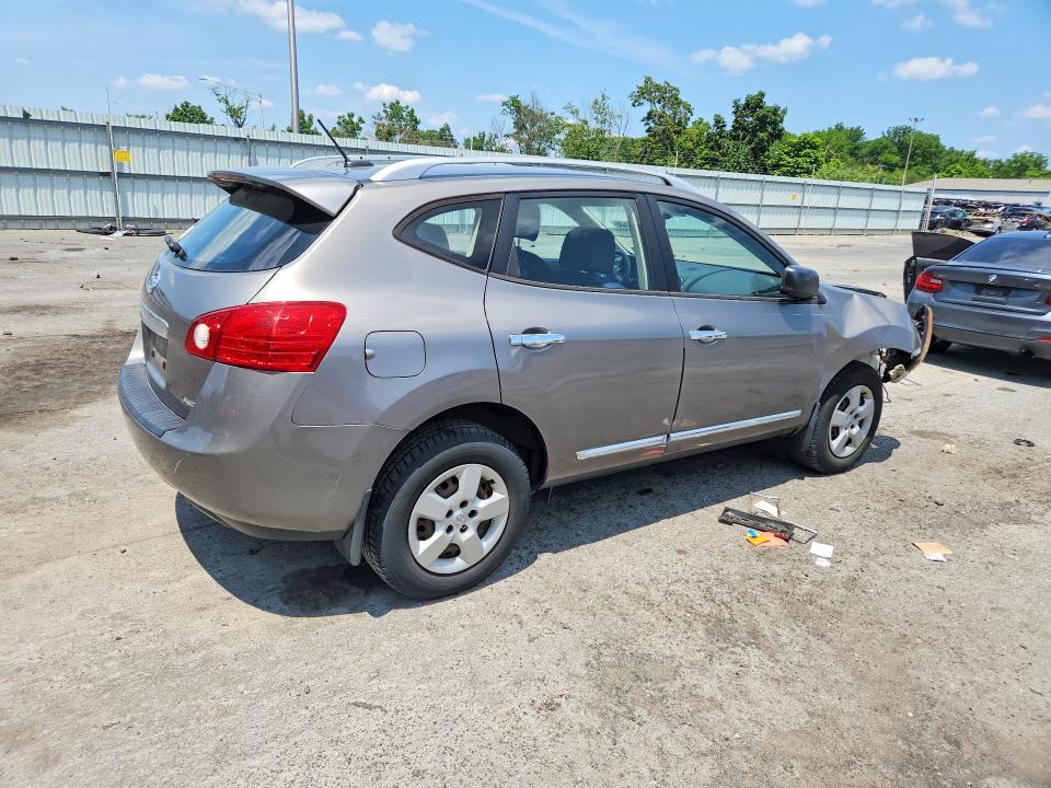 Photo 3 from auction – 2015 NISSAN ROGUE SELECT with VIN JN8AS5MV9FW754042