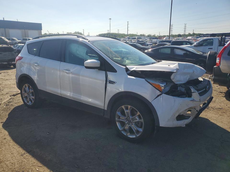 Photo 4 from auction – 2014 FORD ESCAPE with VIN 1FMCU0G9XEUB07011