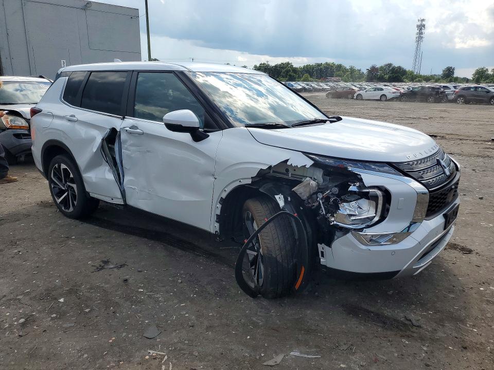 Снимка 4 от търг – 2024 MITSUBISHI OUTLANDER с VIN JA4J4VA8XRZ081411