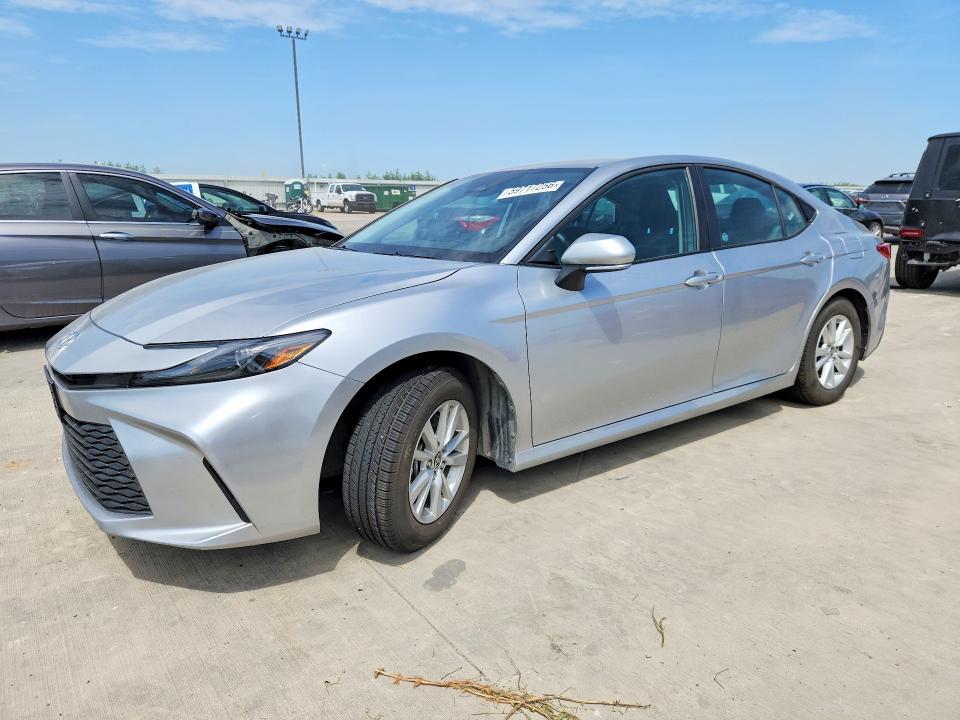 TOYOTA CAMRY 2025 с VIN 4T1DAACK9SU523915 - Снимка от търг