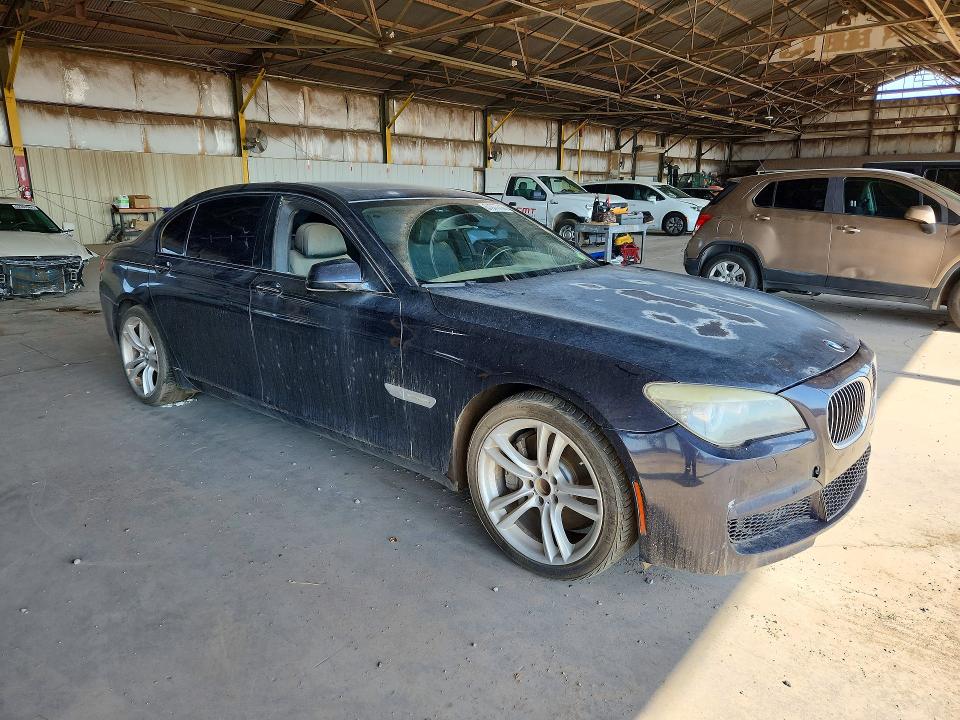 Photo 4 from auction – 2012 BMW 750 with VIN WBAKB8C52CC964544