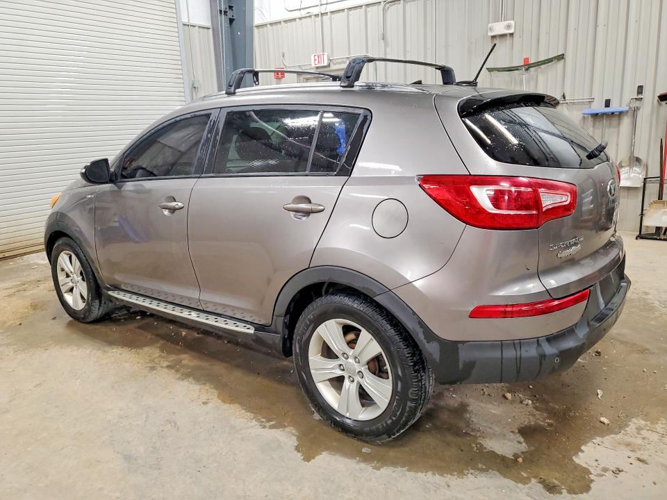 Photo 2 from auction – 2013 KIA SPORTAGE with VIN KNDPBCA22D7401797
