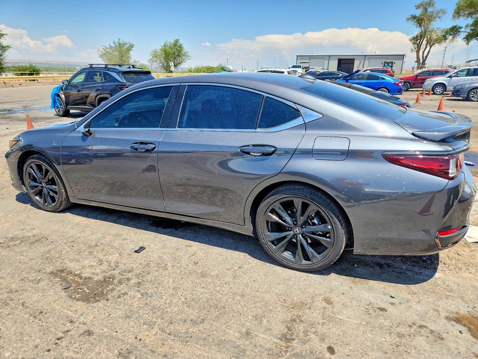 Photo 2 from auction – 2024 LEXUS ES 300H with VIN 58ADA1C15RU051755