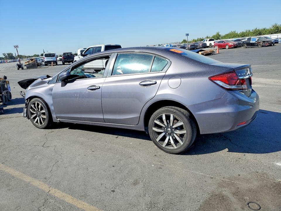 Photo 2 from auction – 2015 HONDA CIVIC with VIN 2HGFB2F96FH529495