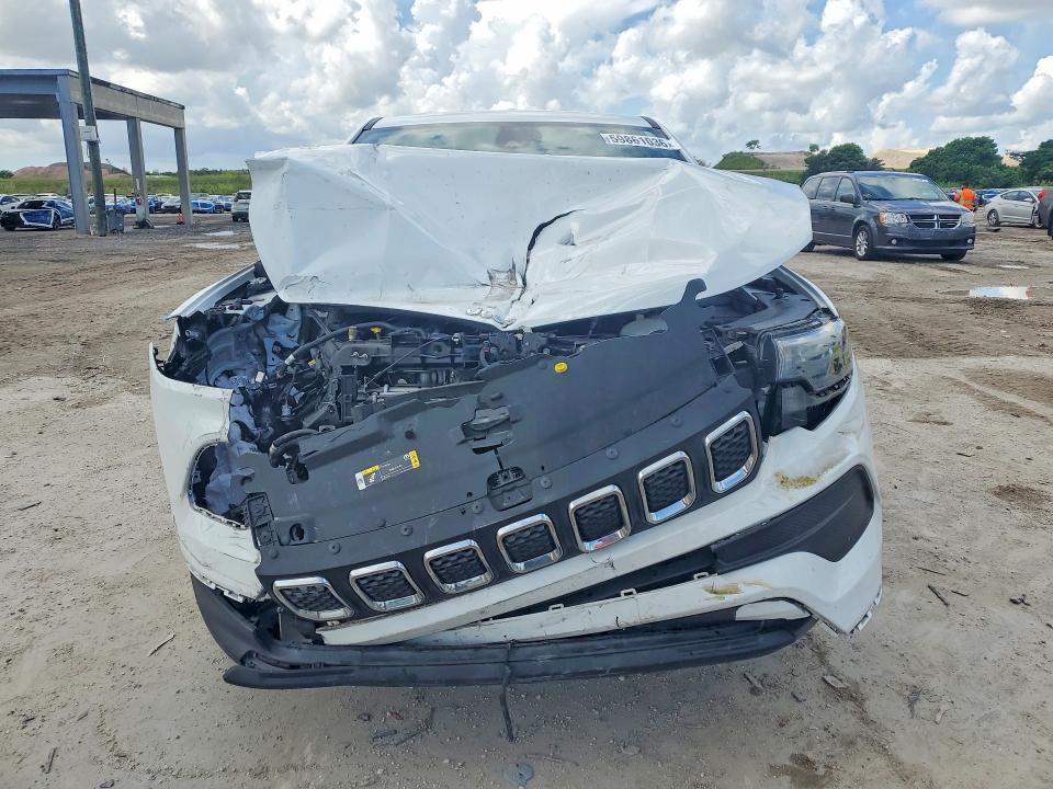 Photo 5 from auction – 2023 JEEP COMPASS with VIN 3C4NJDAN8PT507634