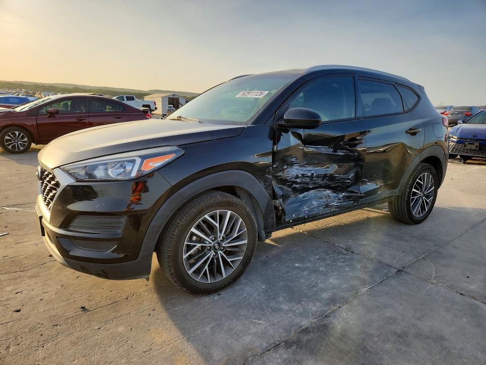 HYUNDAI TUCSON 2019 with VIN KM8J3CAL6KU837560 - Photo from auction
