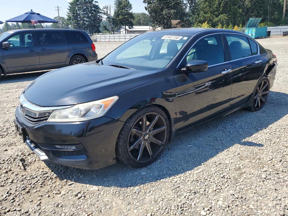 HONDA ACCORD 2016 with VIN 1HGCR2F59GA013238 - Photo from auction