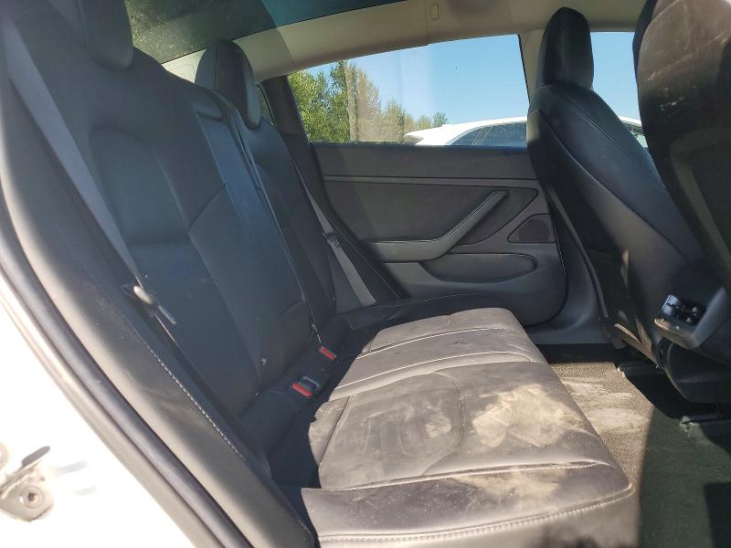 Photo 10 from auction – 2018 TESLA MODEL 3 with VIN 5YJ3E1EA5JF013822