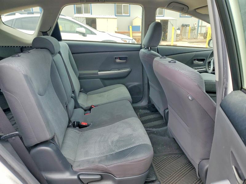 Photo 11 from auction – 2012 TOYOTA PRIUS V with VIN JTDZN3EU7C3174558