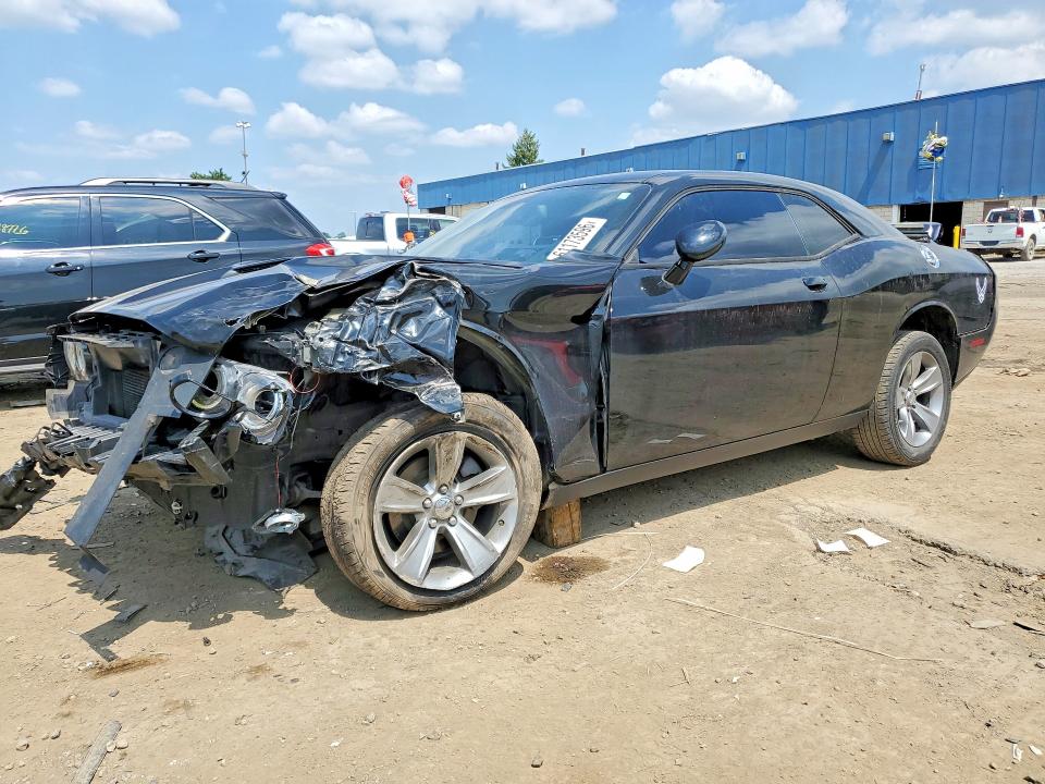 DODGE CHALLENGER 2015 с VIN 2C3CDZAG3FH701061 - Снимка от търг