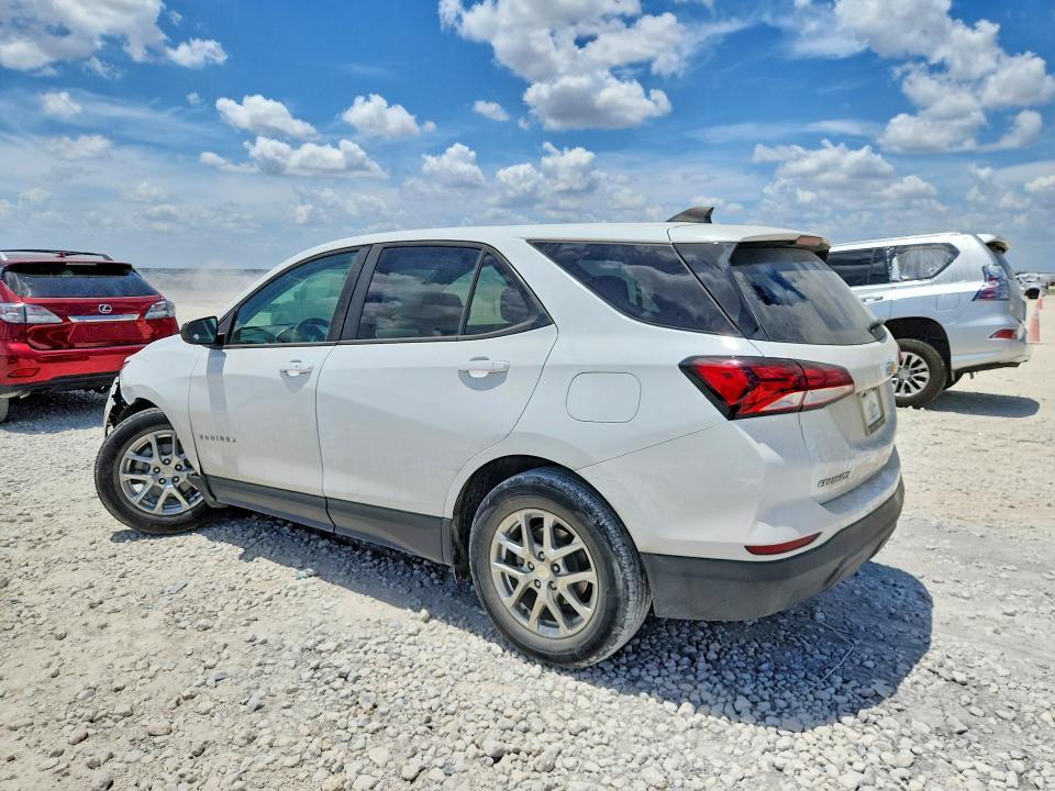 Photo 2 from auction – 2022 CHEVROLET EQUINOX with VIN 3GNAXHEV7NS146745