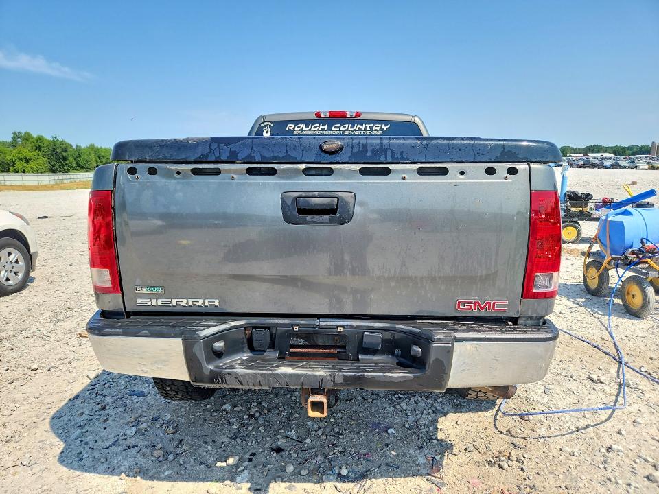 Photo 6 from auction – 2011 GMC SIERRA with VIN 1GTR2UEA9BZ113678