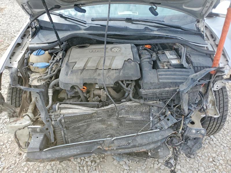 Photo 11 from auction – 2012 VOLKSWAGEN JETTA with VIN 3VWPL7AJ0CM664304
