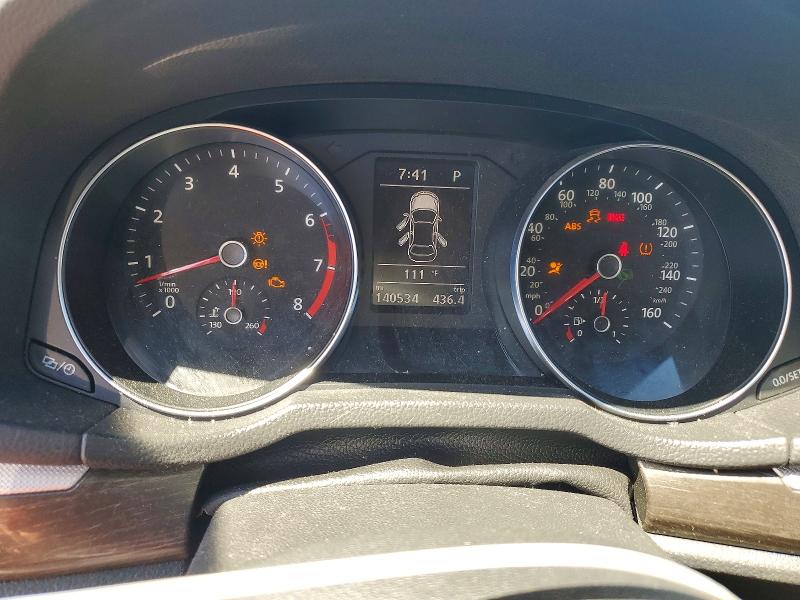 Photo 9 from auction – 2016 VOLKSWAGEN PASSAT with VIN 1VWBS7A34GC068151