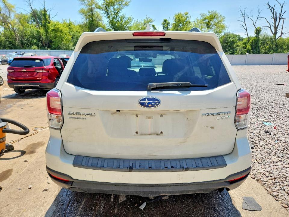 Photo 6 from auction – 2017 SUBARU FORESTER with VIN JF2SJAGC8HH425279