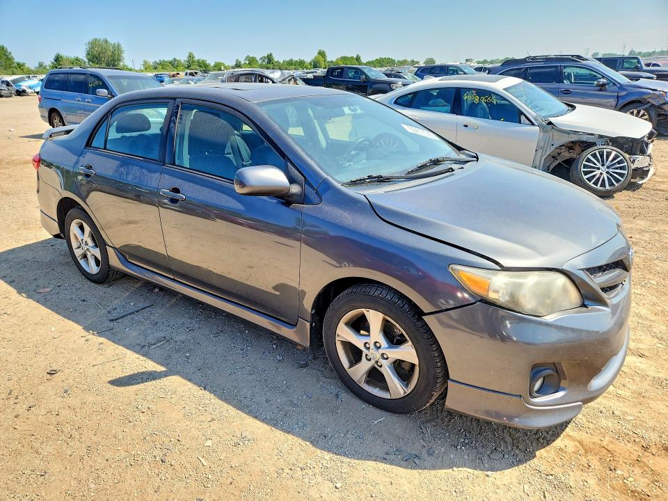 Photo 4 from auction – 2011 TOYOTA COROLLA with VIN 2T1BU4EE5BC632333