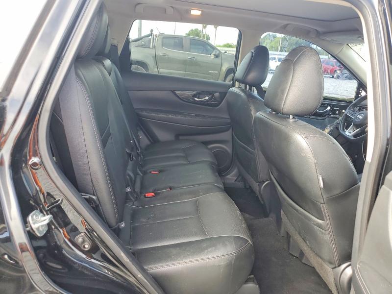 Photo 11 from auction – 2017 NISSAN ROGUE with VIN 5N1AT2MV0HC877607