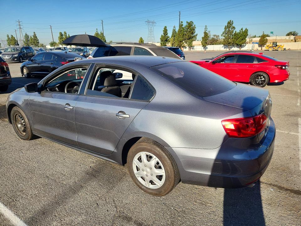 Photo 2 from auction – 2012 VOLKSWAGEN JETTA with VIN 3VW2K7AJ4CM465592