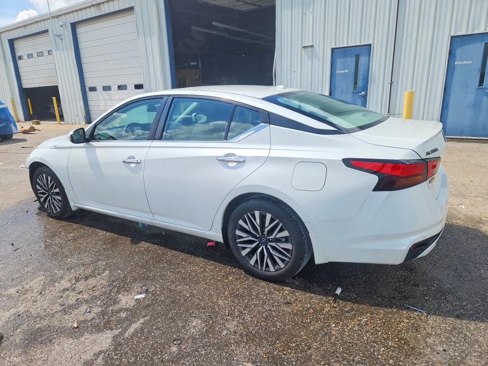 Photo 2 from auction – 2024 NISSAN ALTIMA with VIN 1N4BL4DV7RN408336