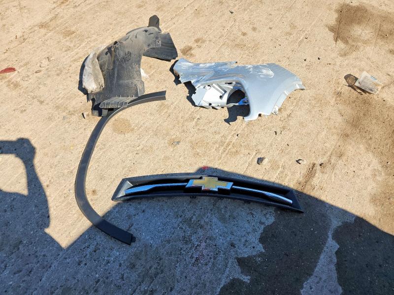 Photo 13 from auction – 2019 CHEVROLET TRAX with VIN KL7CJPSB3KB813922