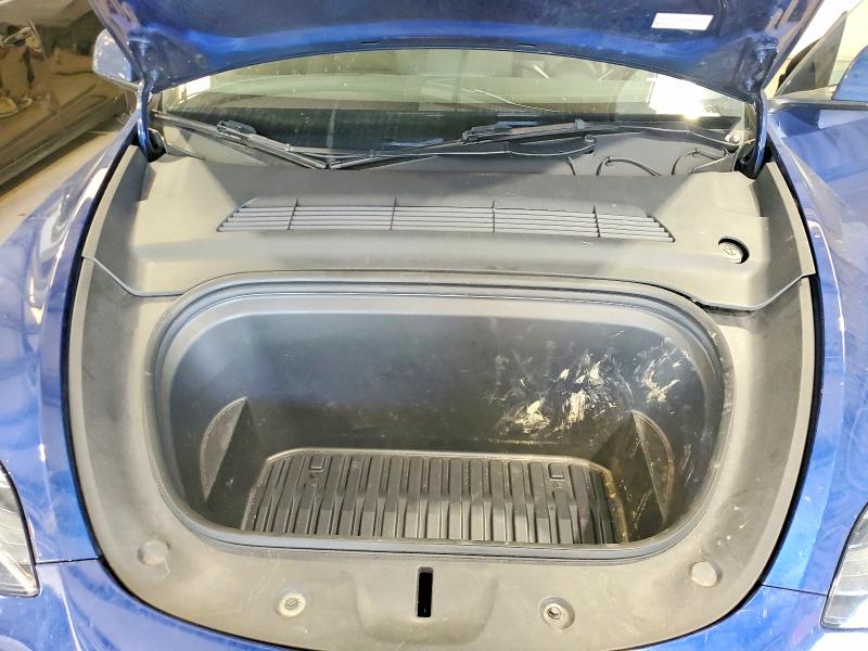 Photo 11 from auction – 2024 TESLA MODEL Y with VIN 7SAYGDEFXRA311470