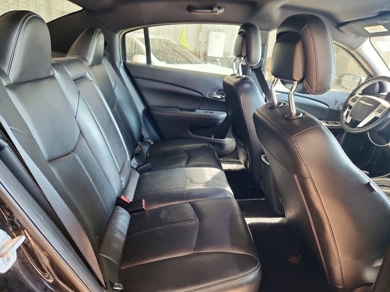 Photo 10 from auction – 2011 CHRYSLER 200 with VIN 1C3BC2FGXBN618565