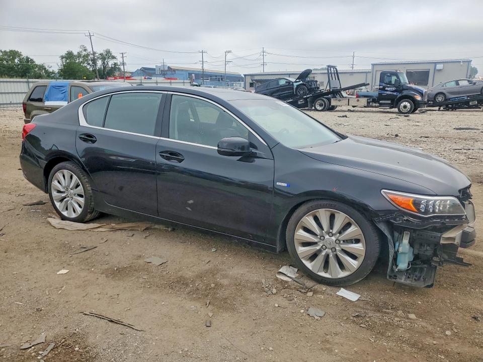 Photo 4 from auction – 2016 ACURA RLX with VIN JH4KC2F92GC000185