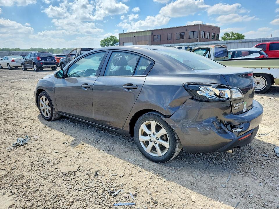 Photo 2 from auction – 2011 MAZDA 3 with VIN JM1BL1VG3B1355222