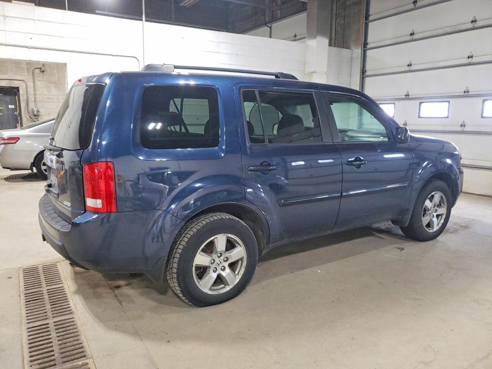Photo 3 from auction – 2010 HONDA PILOT with VIN 5FNYF4H43AB008225