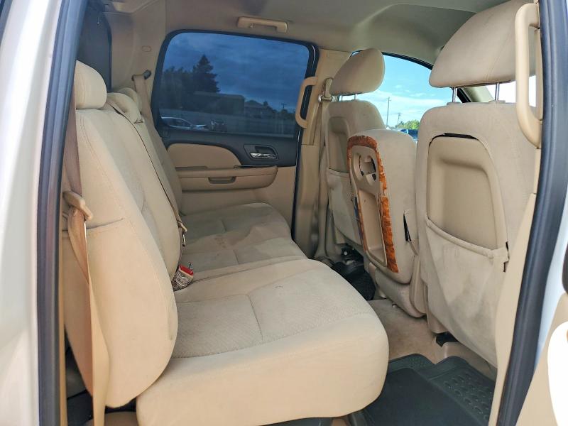 Photo 10 from auction – 2007 CHEVROLET AVALANCHE with VIN 3GNEC12047G270717