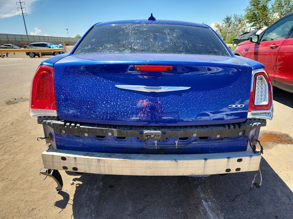 Zdjęcie 6 z aukcji – 2019 CHRYSLER 300 z VIN 2C3CCAAG4KH727215
