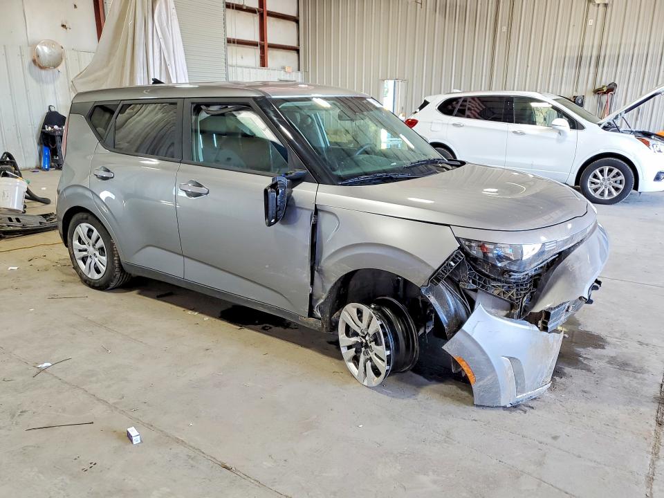 Photo 4 from auction – 2025 KIA SOUL with VIN KNDJ23AU3S7936075