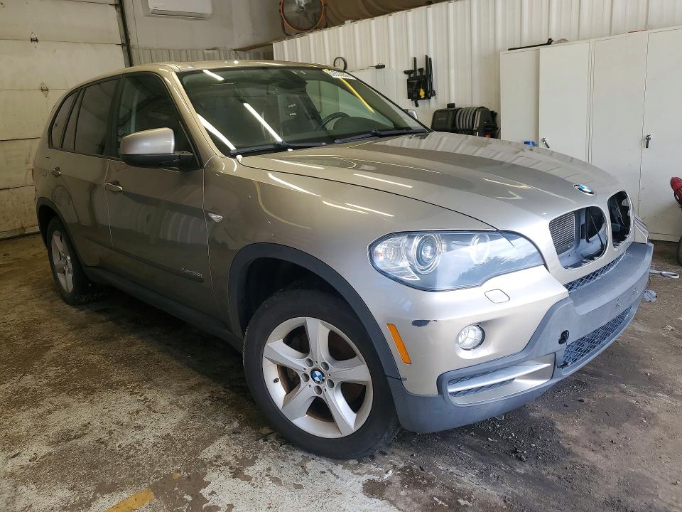 Photo 4 from auction – 2010 BMW X5 with VIN 5UXFE4C51AL383441