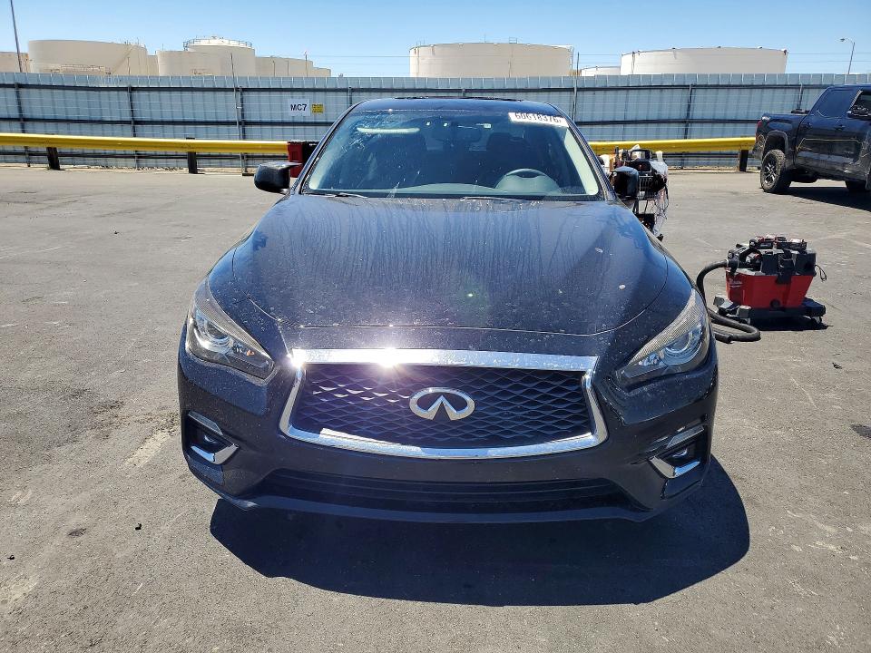 Photo 5 from auction – 2018 INFINITI Q50 with VIN JN1EV7AP9JM590546