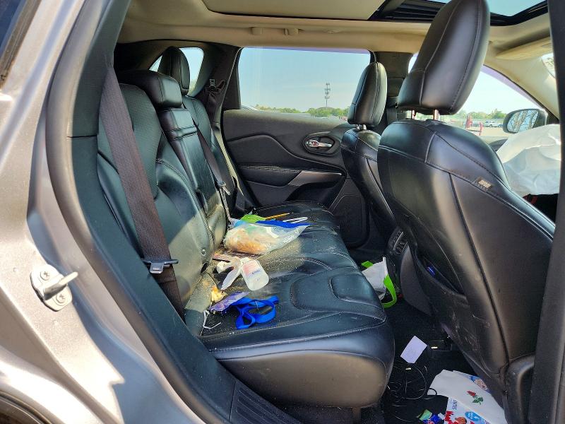 Photo 11 from auction – 2019 JEEP CHEROKEE with VIN 1C4PJMDXXKD389980