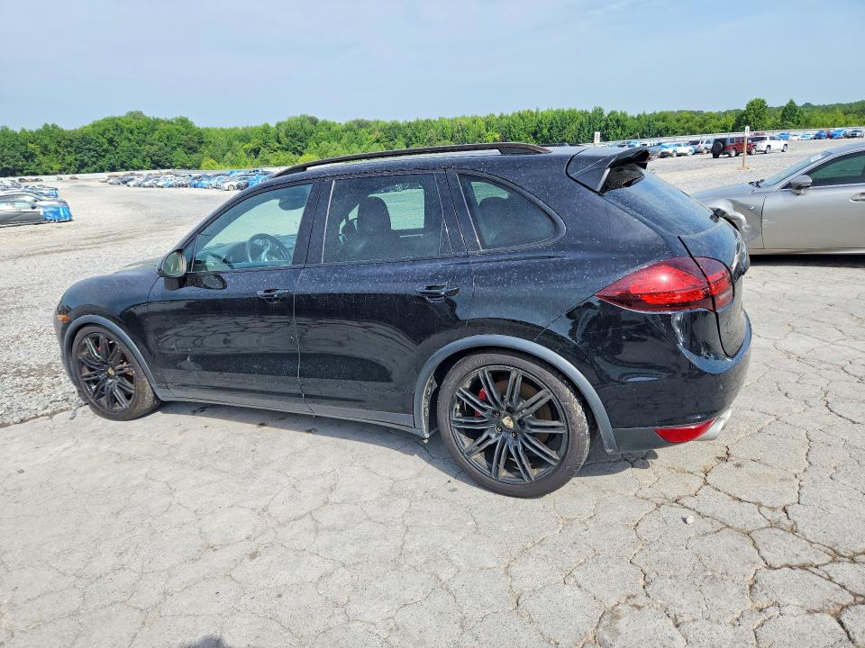 Photo 2 from auction – 2012 PORSCHE CAYENNE with VIN WP1AC2A2XCLA83719