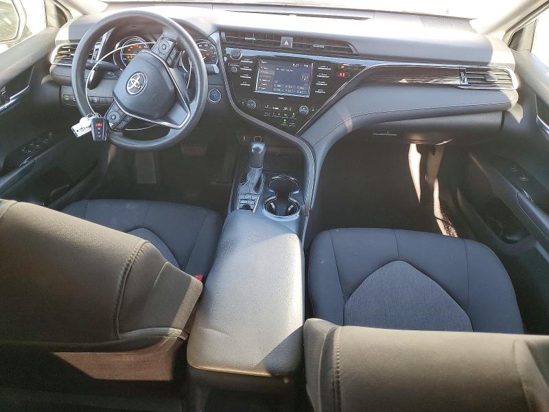 Photo 8 from auction – 2020 TOYOTA CAMRY with VIN 4T1C31AK8LU538593