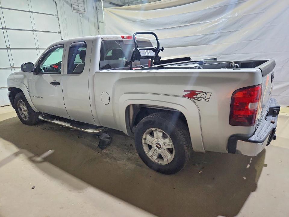 Photo 2 from auction – 2010 CHEVROLET SILVERADO with VIN 1GCSKSE33AZ232204