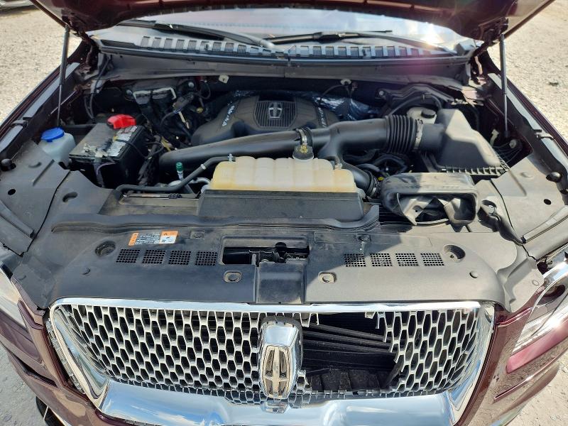 Photo 12 from auction – 2018 LINCOLN NAVIGATOR with VIN 5LMJJ3TT4JEL13266